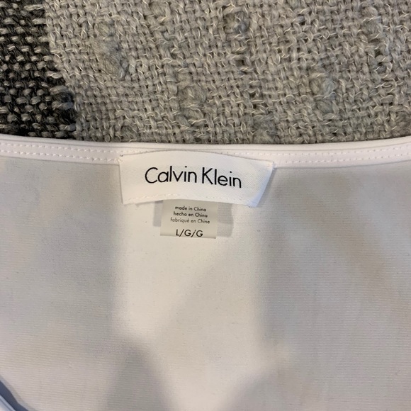 Calvin Klein Cold Shoulder Long Sleeve - Picture 2 of 4